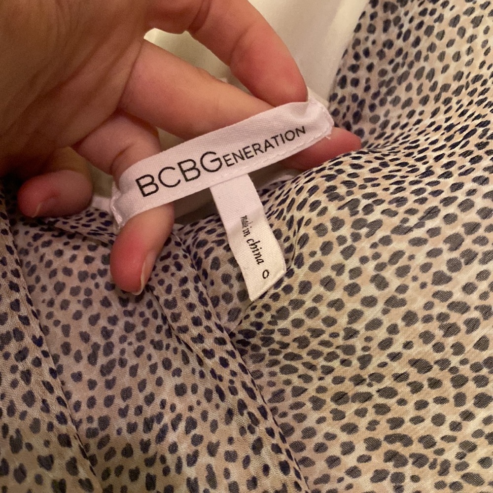 Bcbgeneration Dot Pattern Dress In Euc Size 0 - image 1